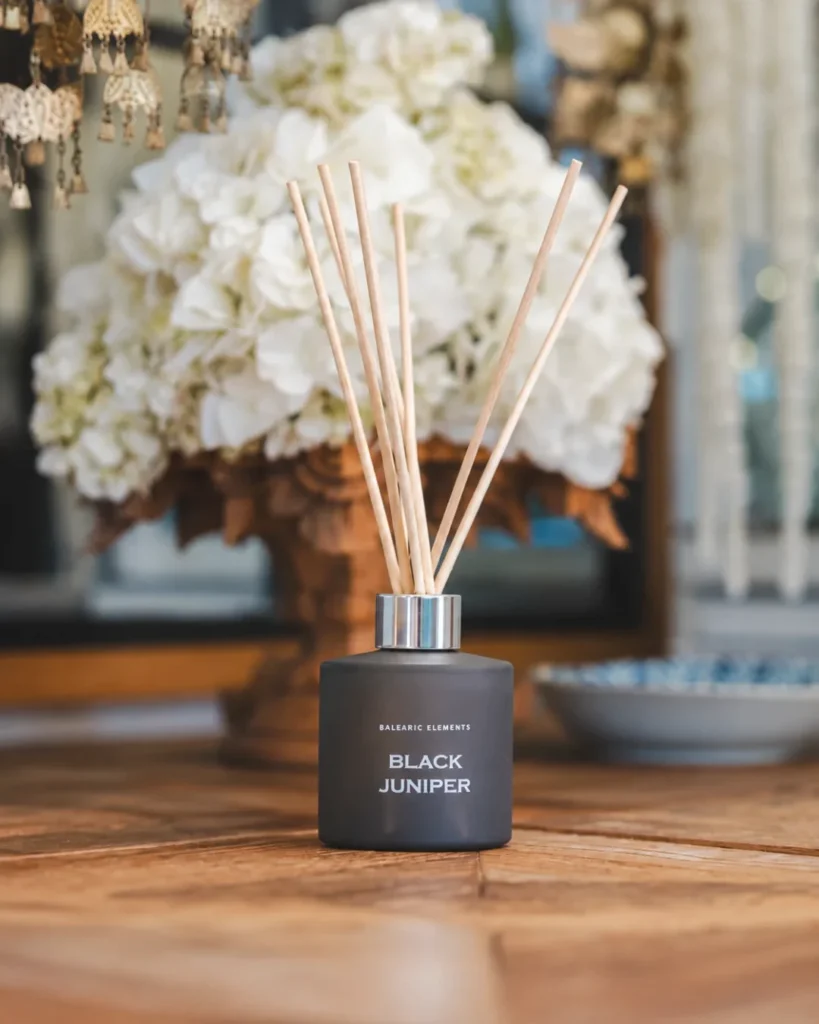 Mikado black juniper